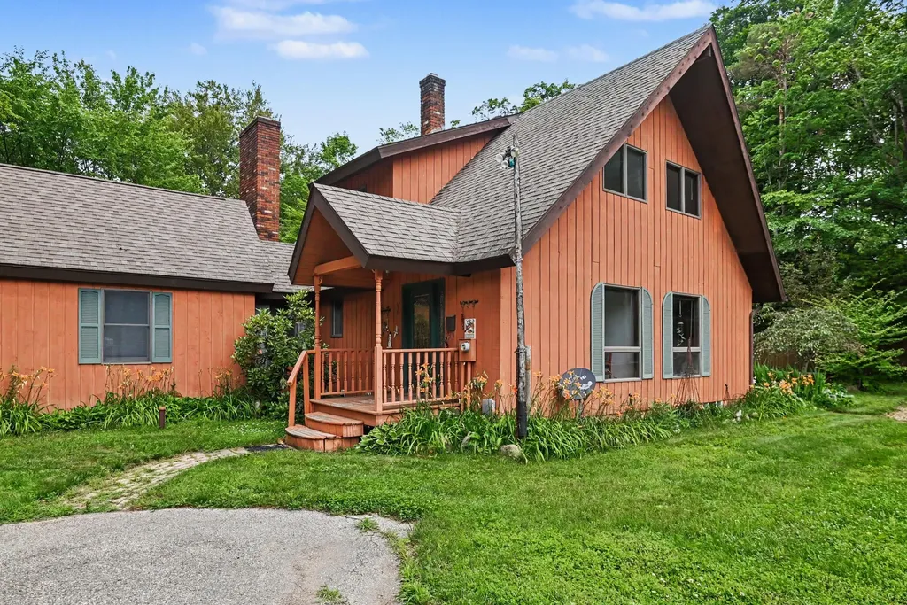 6696 103rd 103rd Avenue Casco Township MI 49090