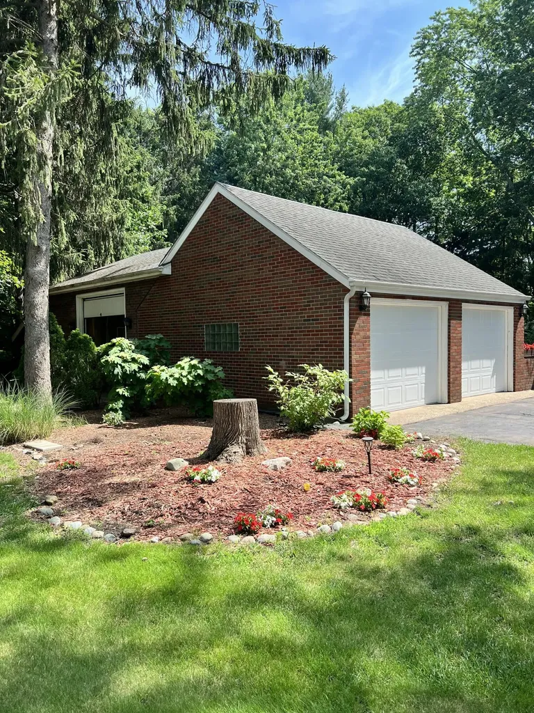 2429 W John Beers Road Lincoln Charter Township MI 49127