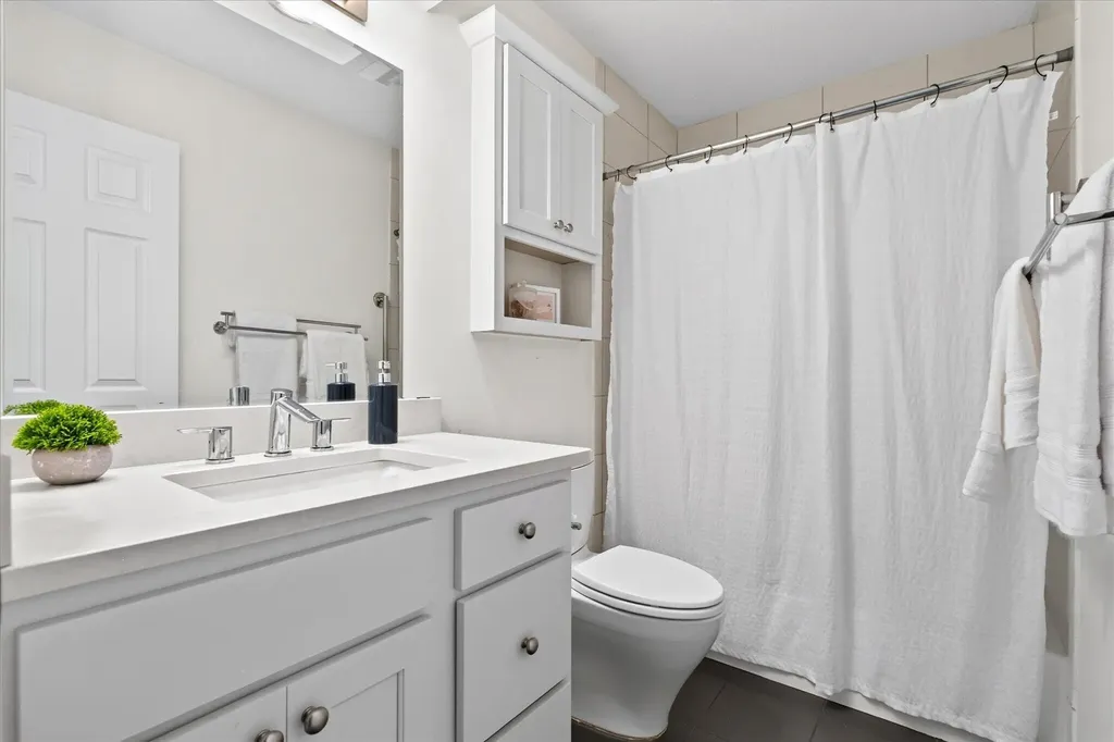 2311 Shoreham Highlands Street St. Joseph Charter Township MI 49085