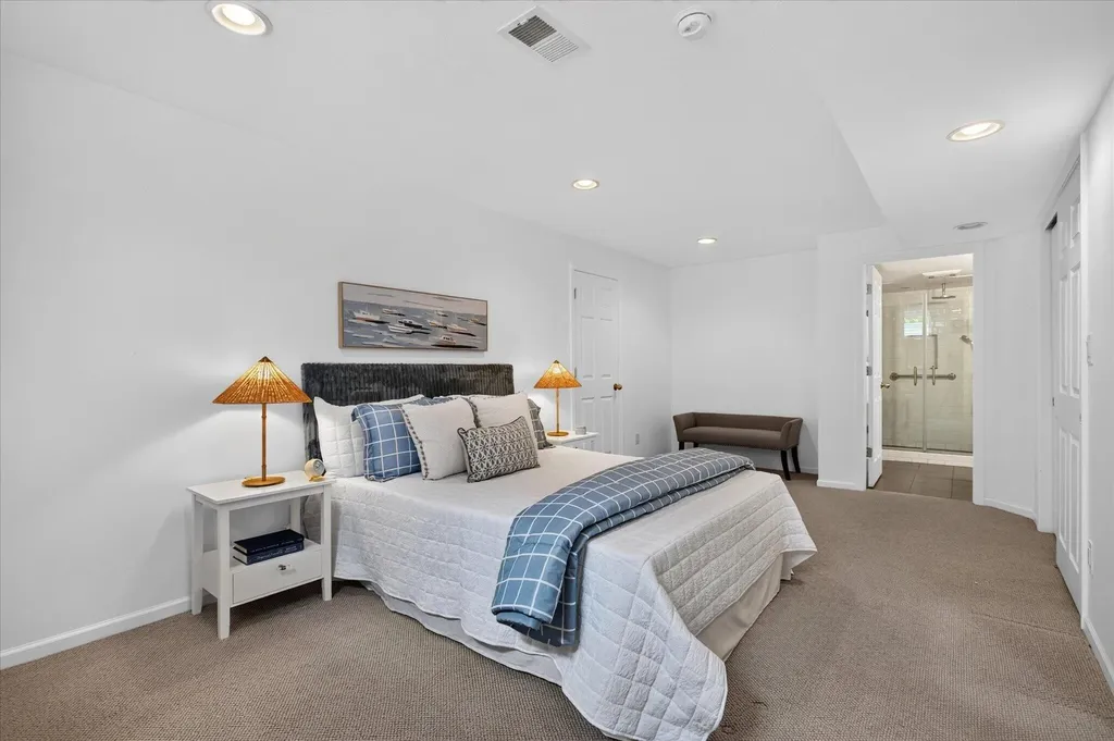 2311 Shoreham Highlands Street St. Joseph Charter Township MI 49085