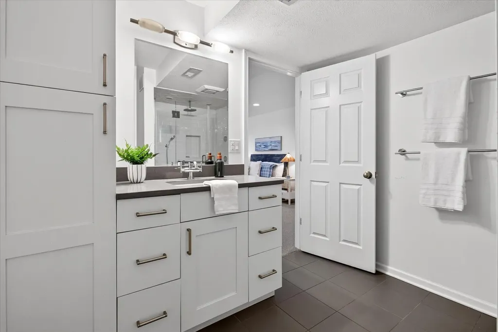 2311 Shoreham Highlands Street St. Joseph Charter Township MI 49085