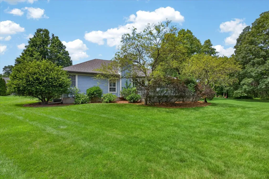 2311 Shoreham Highlands Street St. Joseph Charter Township MI 49085