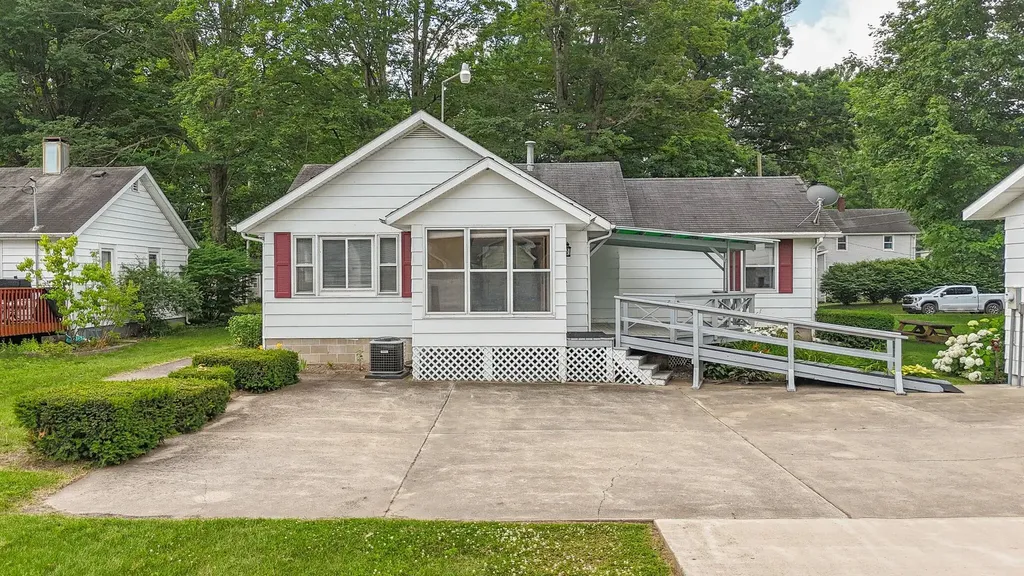 205 Haines Street Dowagiac City MI 49047