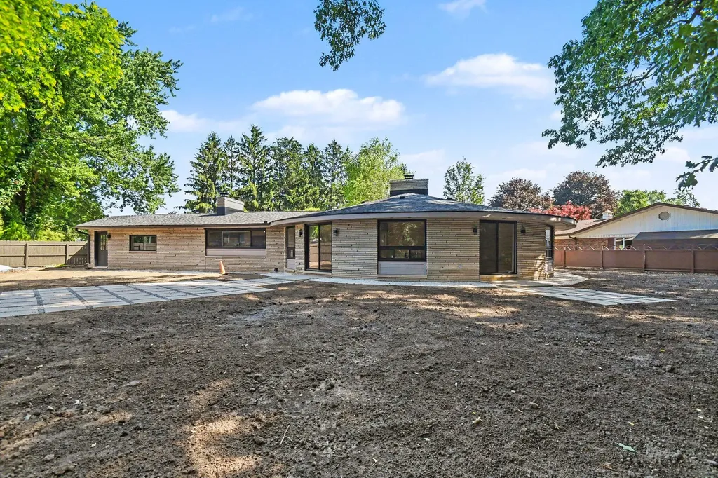 2631 Hillview Lane St. Joseph Charter Township MI 49085