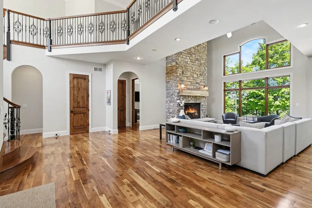 4945 S Stockbridge Drive Royalton Township MI 49085