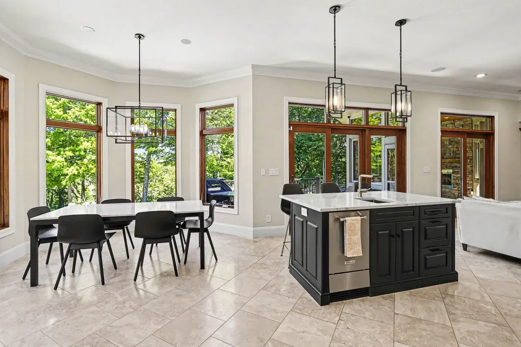 4945 S Stockbridge Drive Royalton Township MI 49085