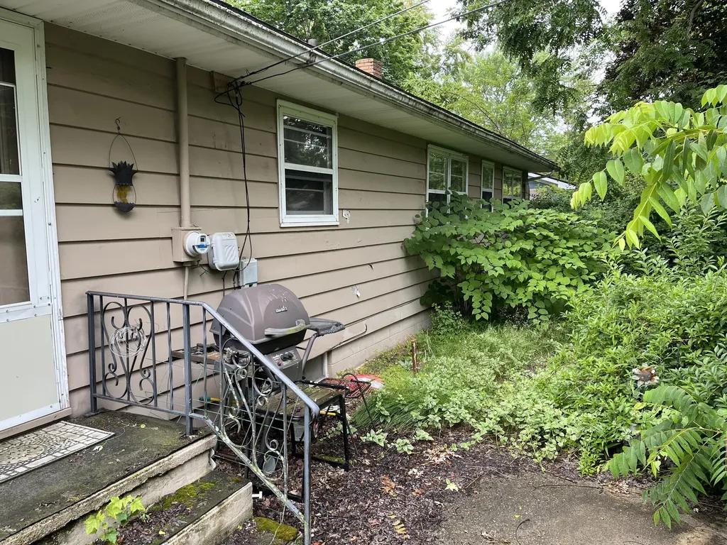 6719 Sunset Drive Coloma Charter Township MI 49038
