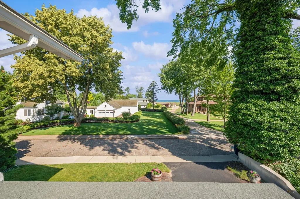 347 Ridgeway Street St. Joseph City MI 49085