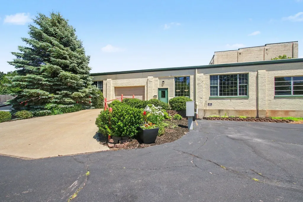 125 Elkenburg Street South Haven City MI 49090