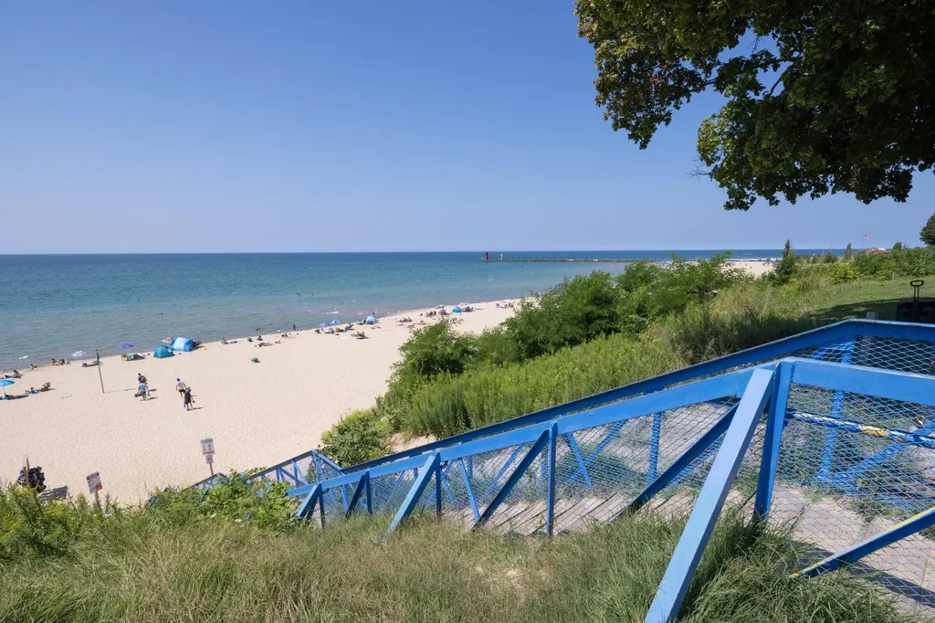 125 Elkenburg Street South Haven City MI 49090