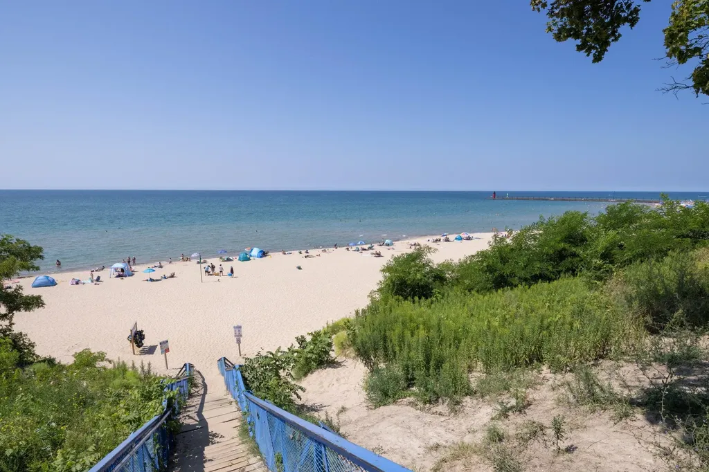 125 Elkenburg Street South Haven City MI 49090