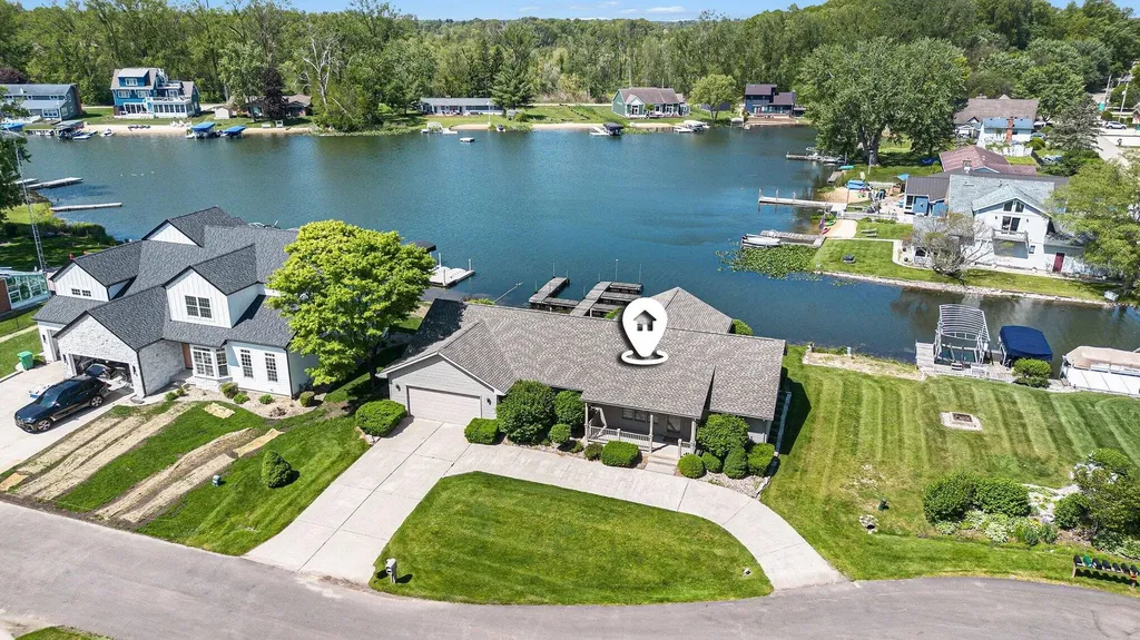 62546 Diamond View Drive Calvin Township MI 49031