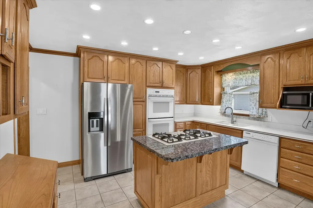 56800 Bow Drive Lockport Township MI 49093
