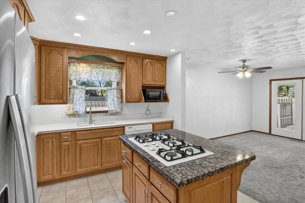 56800 Bow Drive Lockport Township MI 49093
