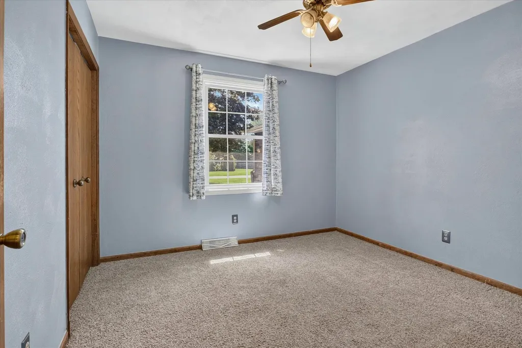 56800 Bow Drive Lockport Township MI 49093