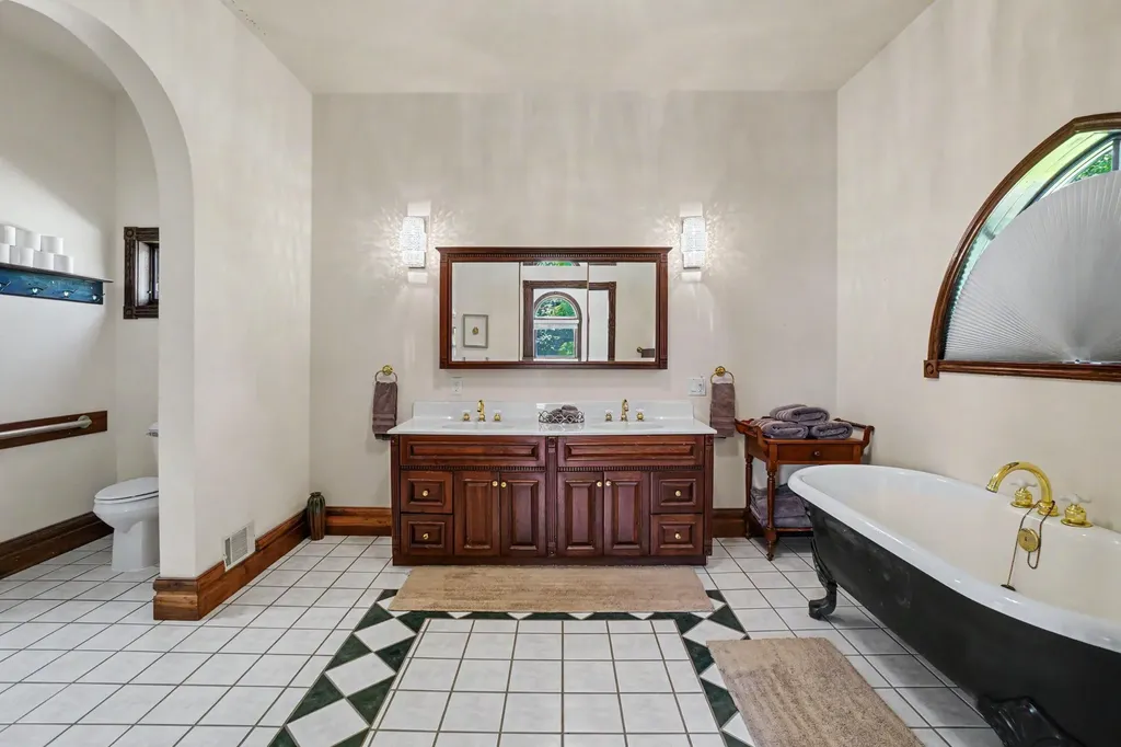 7019 109th Avenue Casco Township MI 49090
