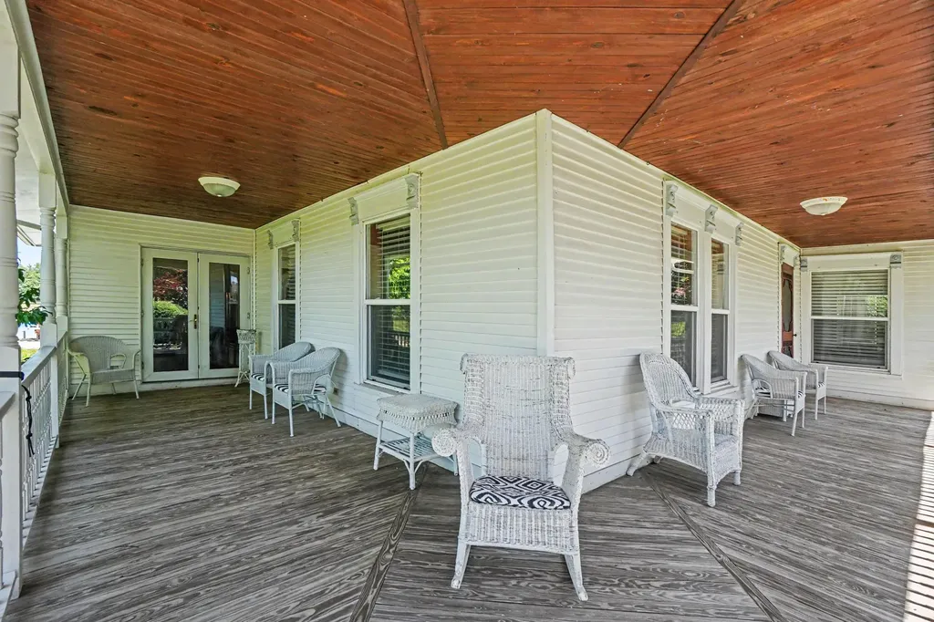7019 109th Avenue Casco Township MI 49090