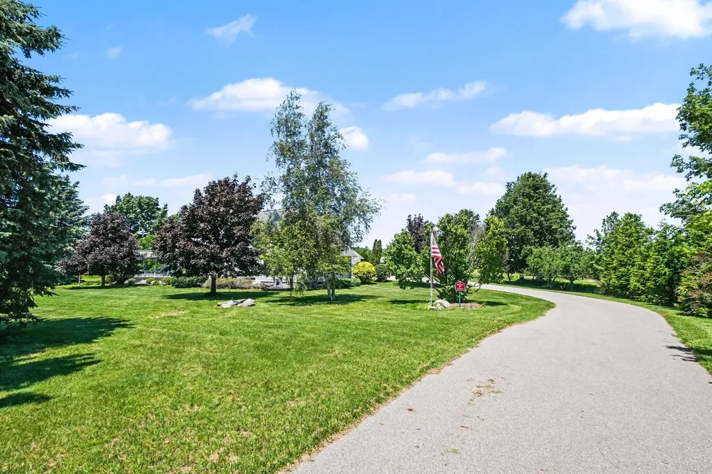 7019 109th Avenue Casco Township MI 49090