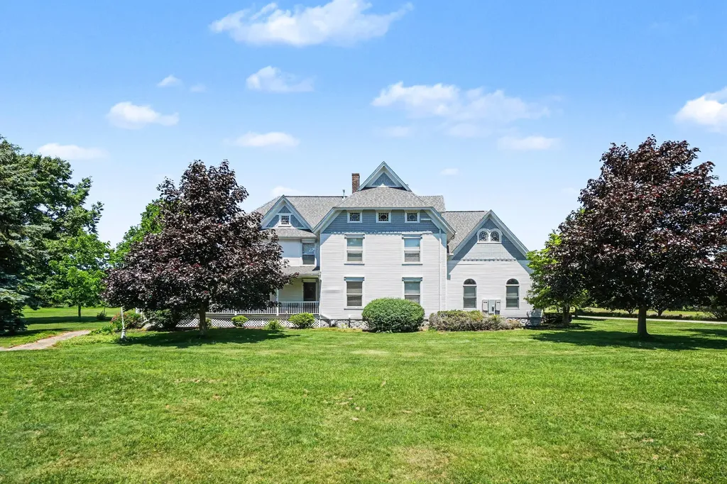 7019 109th Avenue Casco Township MI 49090