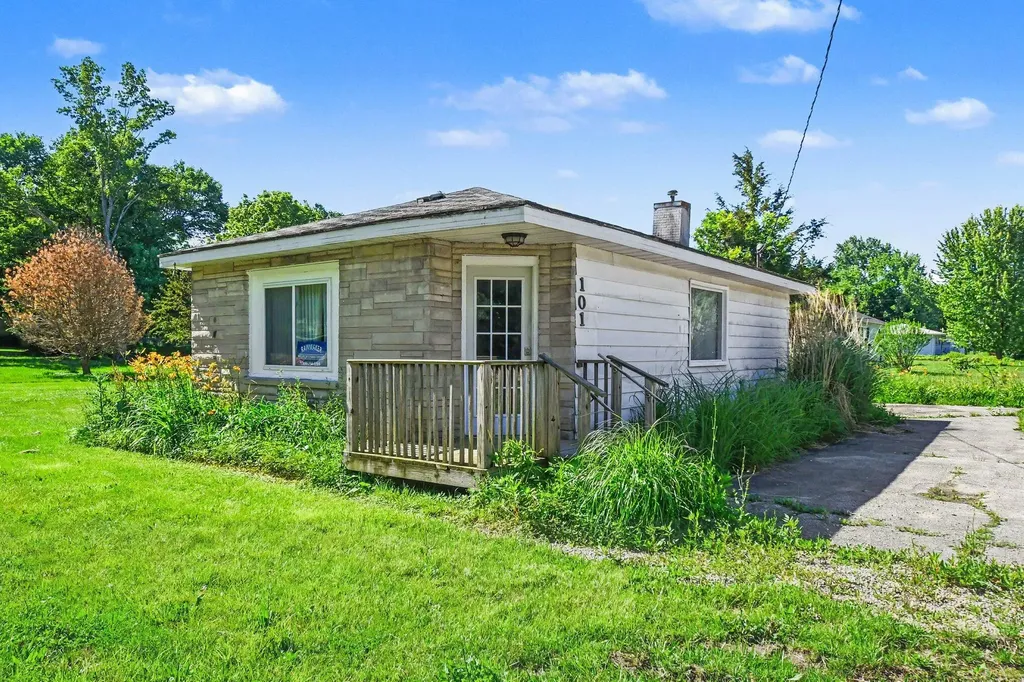 101 Millburg Drive Bainbridge Township MI 49022