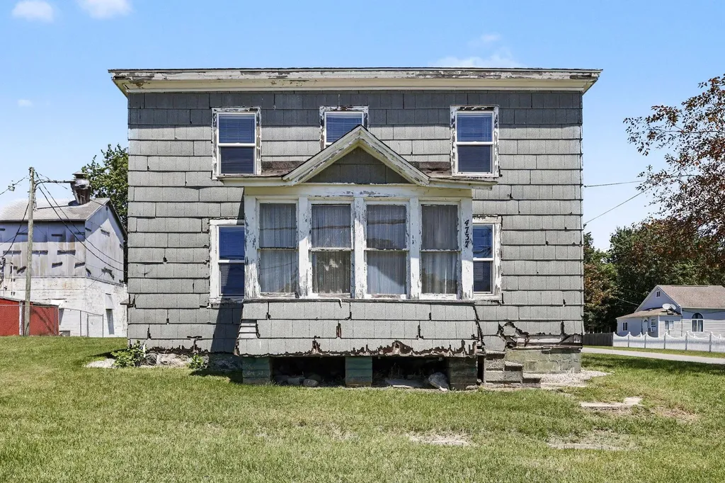 4737 Territorial Road Benton Charter Township MI 49022