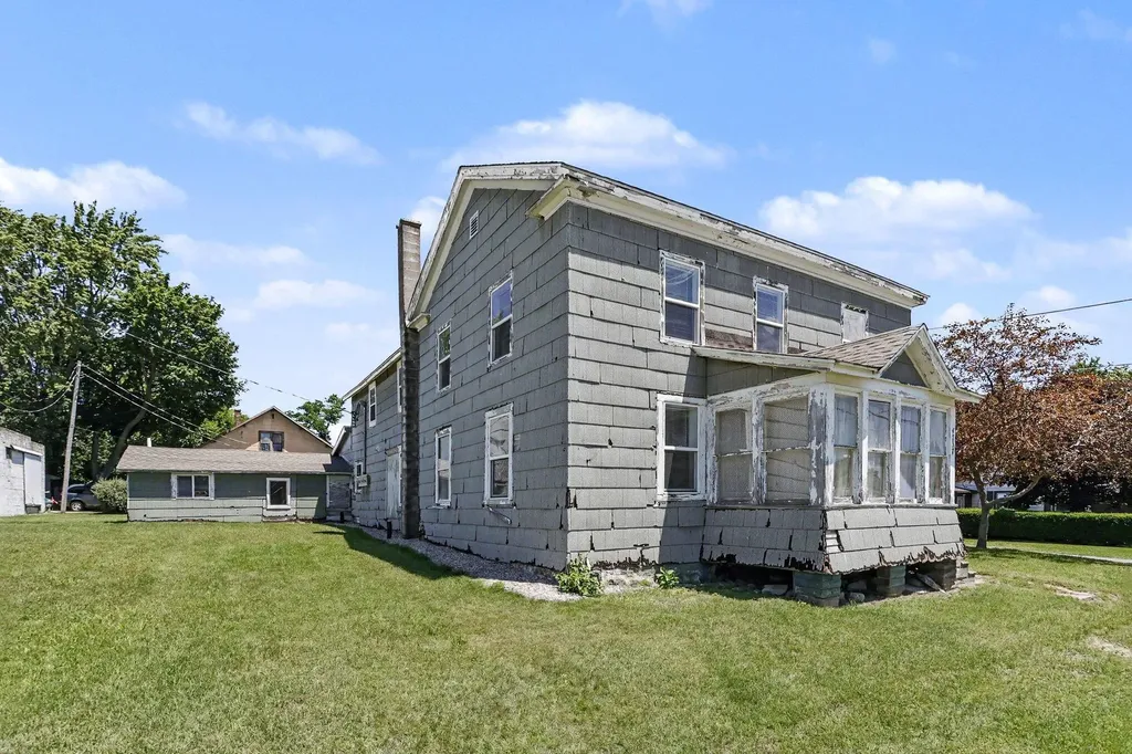 4737 Territorial Road Benton Charter Township MI 49022