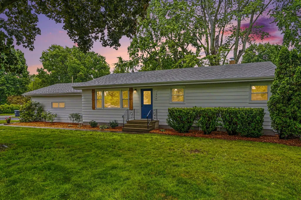 1350 N Aurilla Drive St. Joseph Charter Township MI 49085