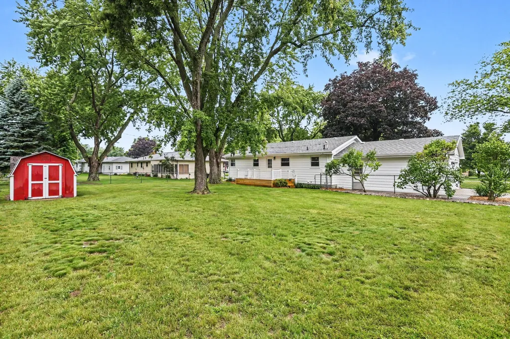 1350 N Aurilla Drive St. Joseph Charter Township MI 49085