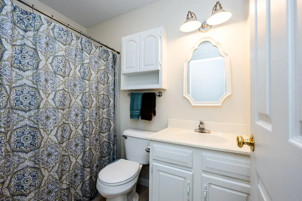 6515 Niagara Circle Lincoln Charter Township MI 49127