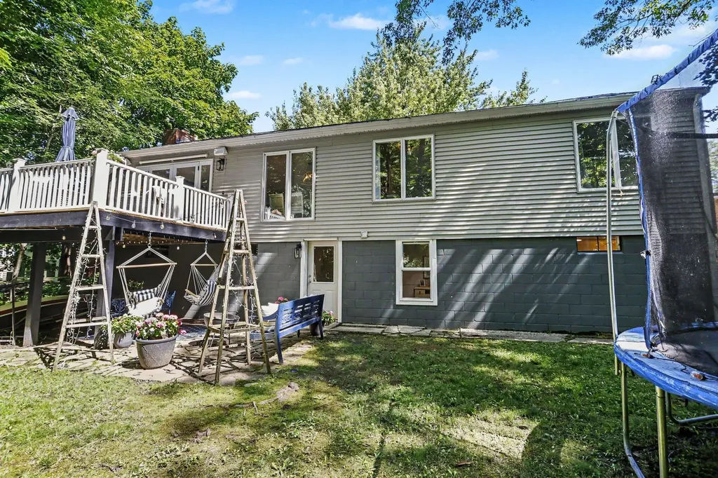 3010 Bonnie Lane St. Joseph City MI 49085