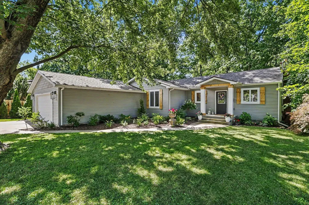 3010 Bonnie Lane St. Joseph City MI 49085