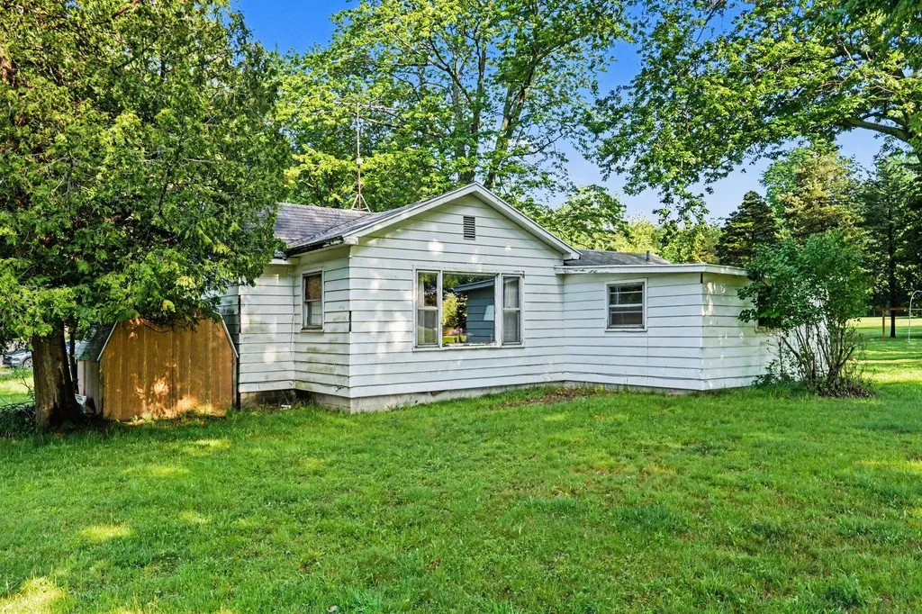 1401 71st Street Ganges Township MI 49408