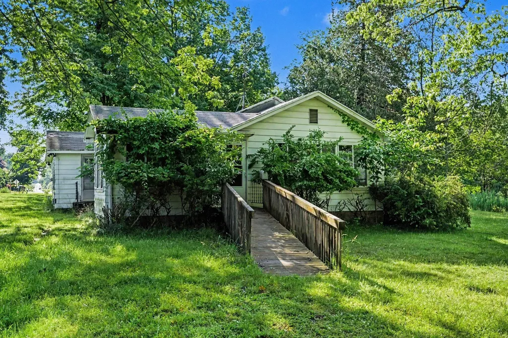 1401 71st Street Ganges Township MI 49408