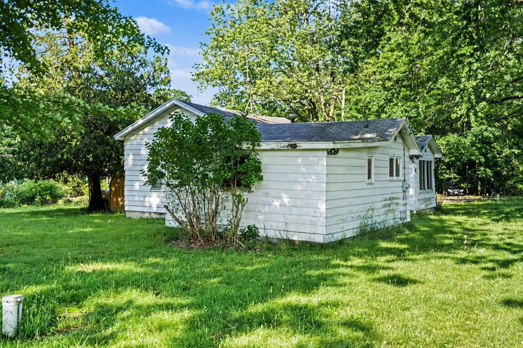 1401 71st Street Ganges Township MI 49408