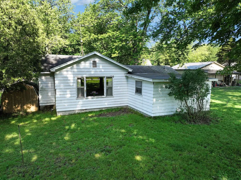 1401 71st Street Ganges Township MI 49408