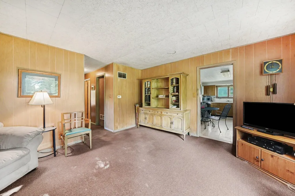 1401 71st Street Ganges Township MI 49408