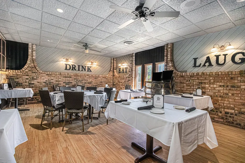 16710 Lakeshore Road New Buffalo Township MI 49129