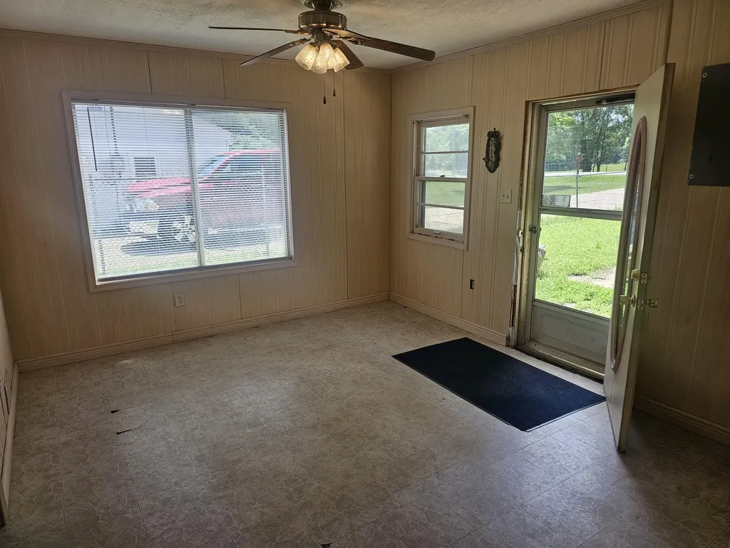 2439 S 13th Street Niles Township MI 49120