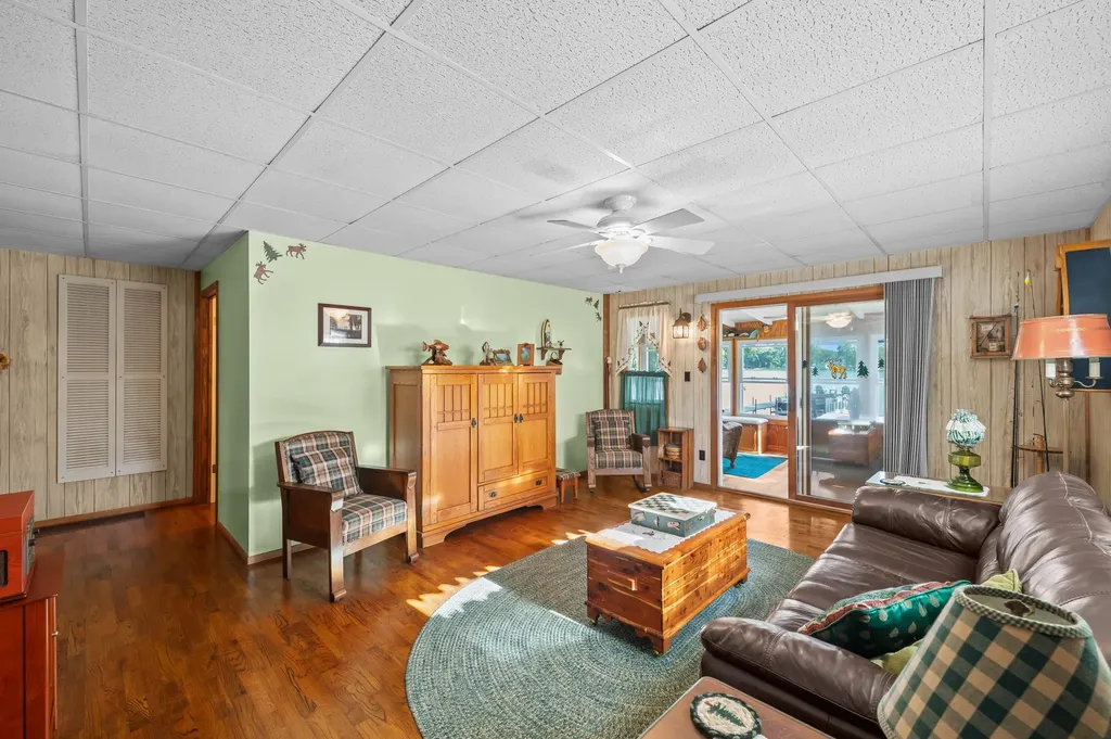 28195 Blackberry Lane Burr Oak Township MI 49091