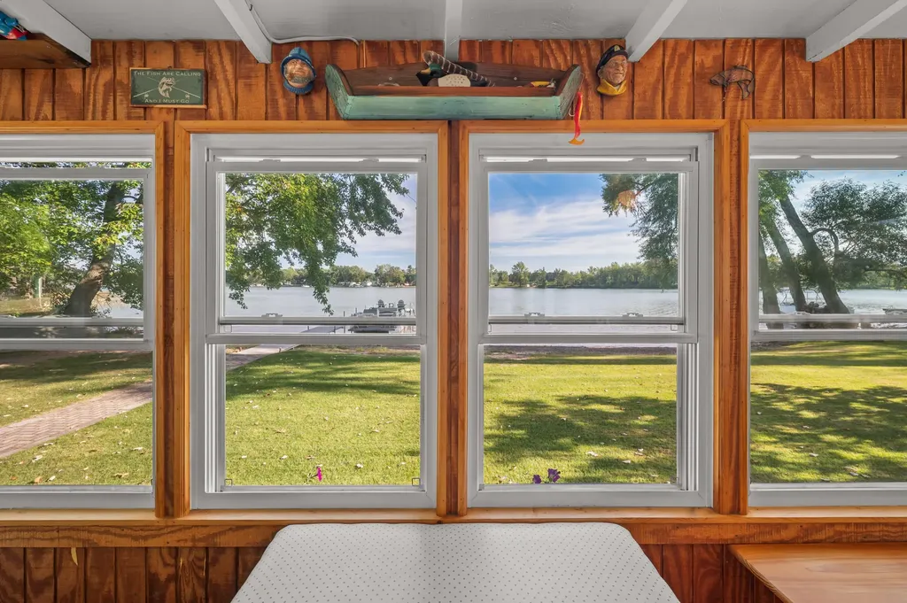 28195 Blackberry Lane Burr Oak Township MI 49091