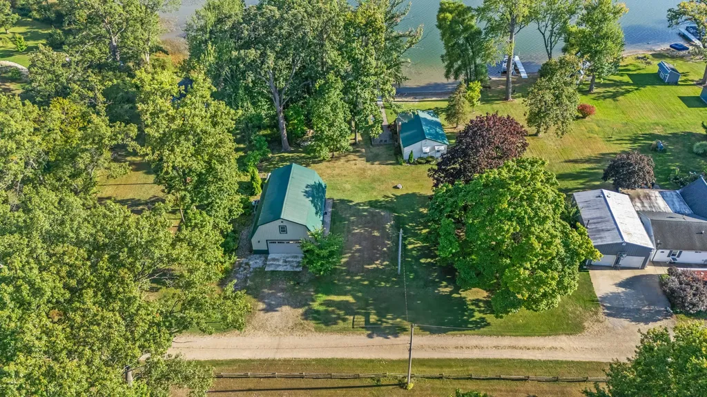 28195 Blackberry Lane Burr Oak Township MI 49091