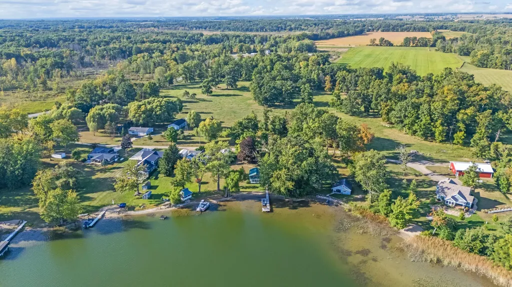 28195 Blackberry Lane Burr Oak Township MI 49091