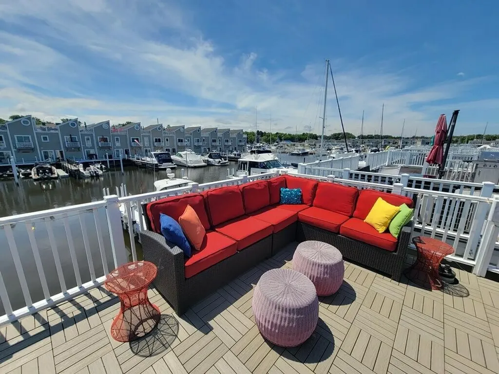 19 Lighthouse Point New Buffalo City MI 49117