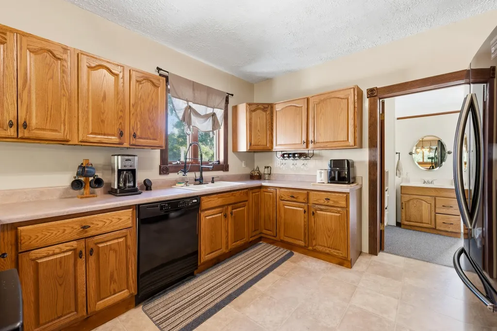 6381 107th Avenue Casco Township MI 49090