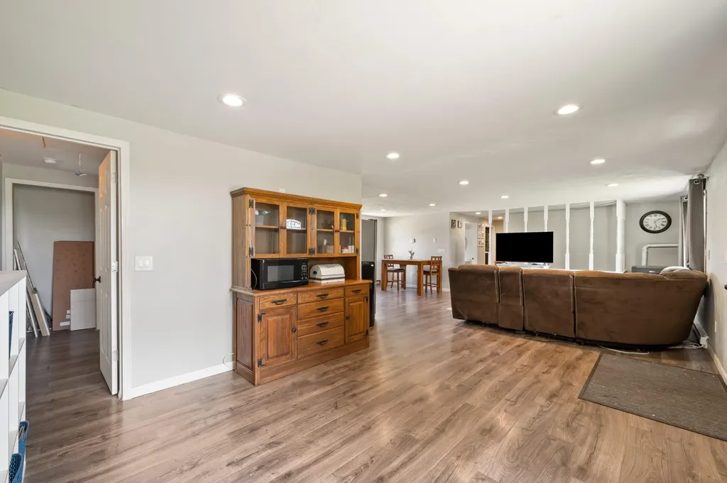 28644 Elm Street Silver Creek Township MI 49047