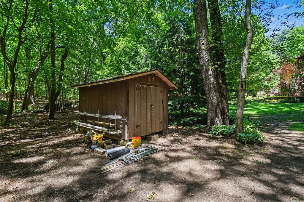 11180 Jones Road Berrien Springs Village MI 49103