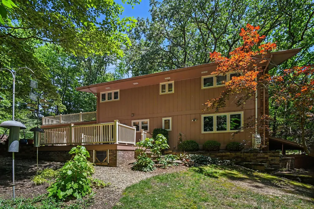 11180 Jones Road Berrien Springs Village MI 49103