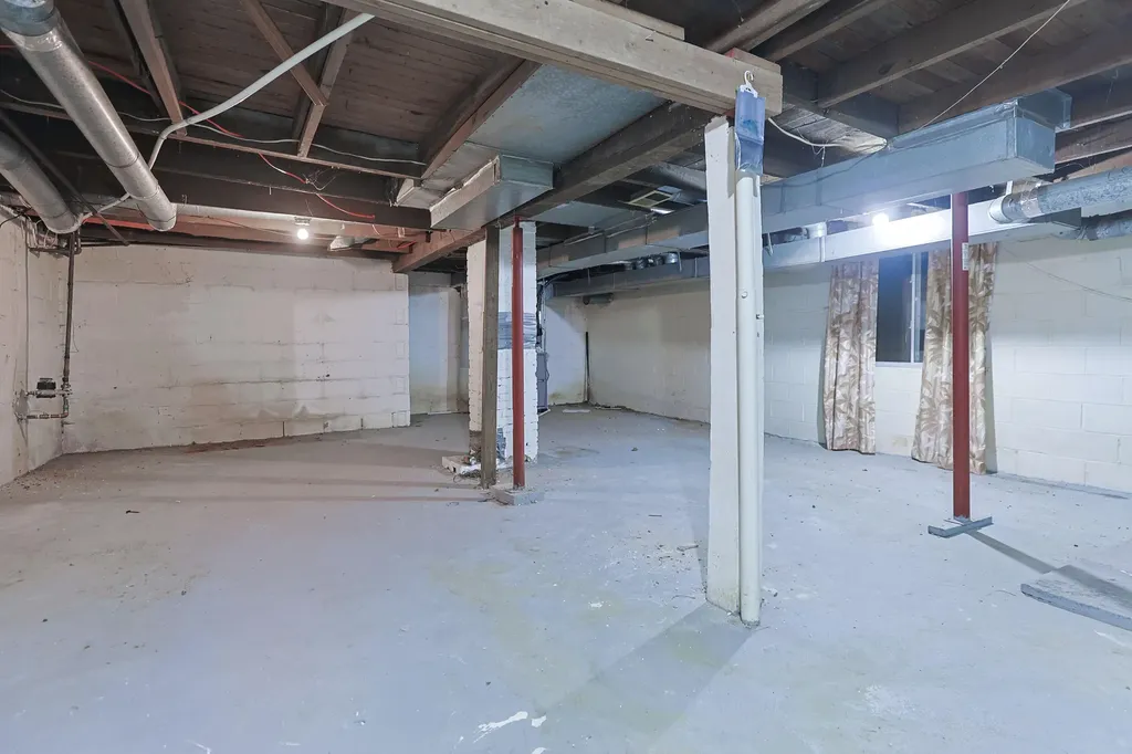 104 Clyborn Street Dowagiac City MI 49047