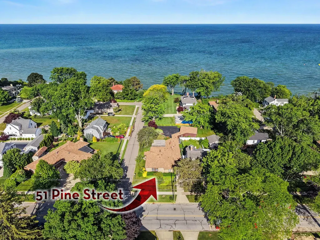 51 Pine Street South Haven City MI 49090