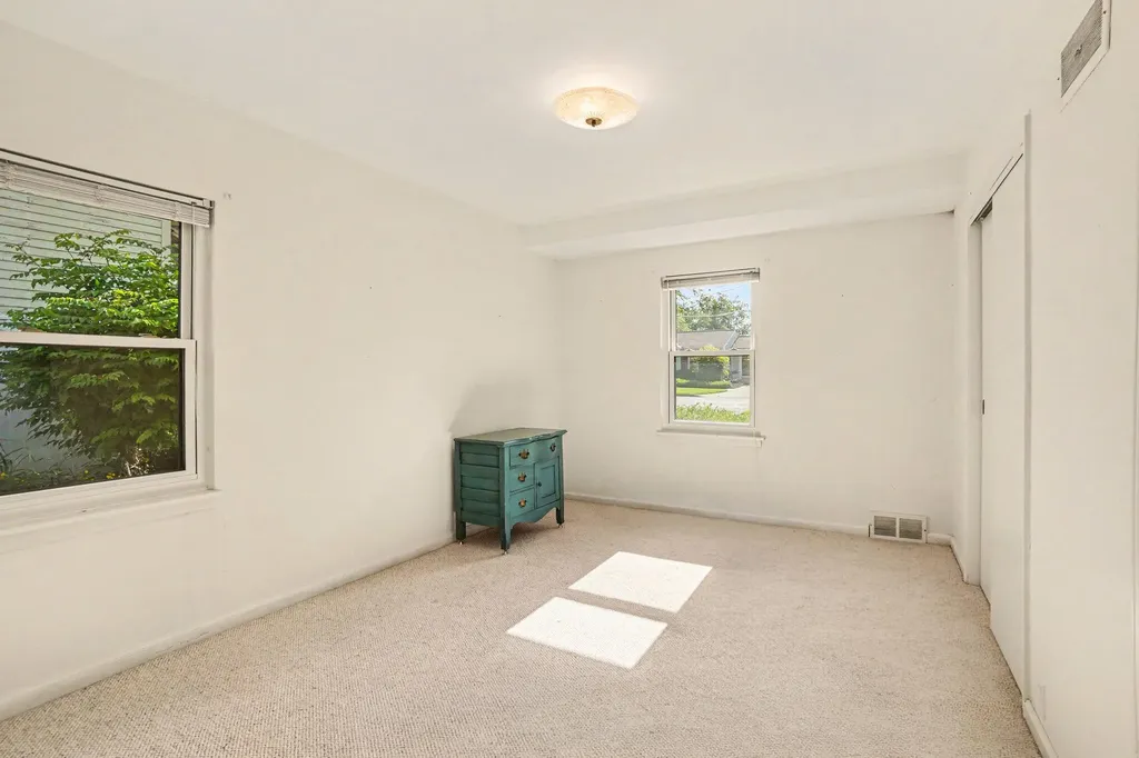 51 Pine Street South Haven City MI 49090